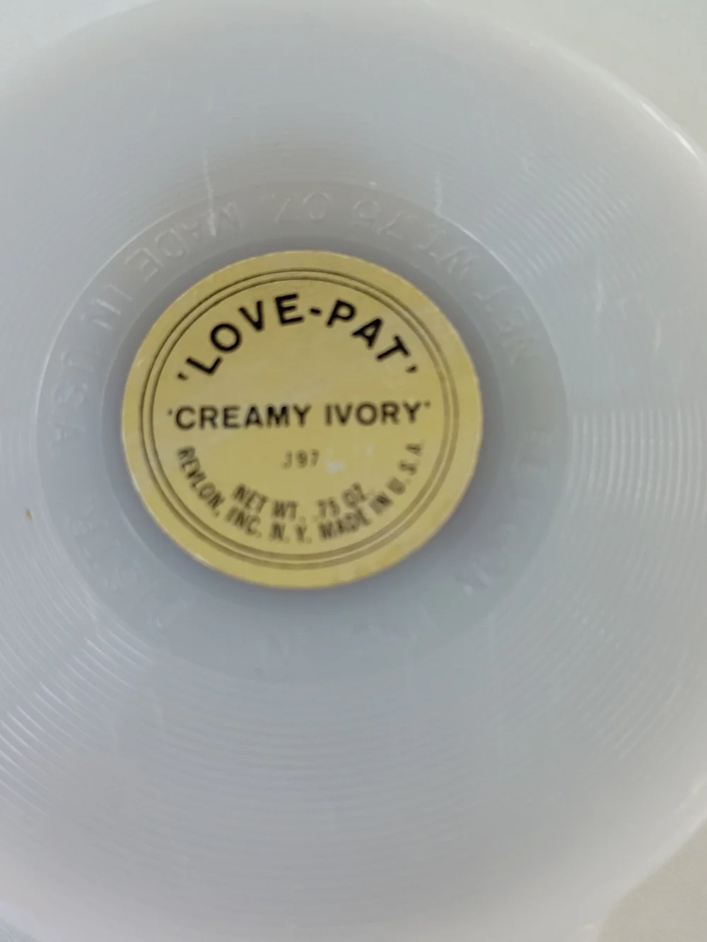 Vintage Revlon Compact Ivory 'LOVE PAT' J97 Gold Monogram Accent Unused USA